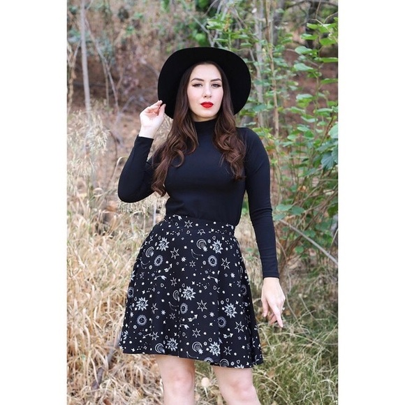 Retrolicious Dresses & Skirts - Retrolicious Tarot Print Skirt